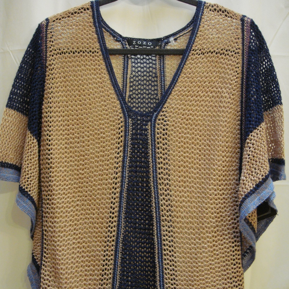 Zozo size Large Blue & Tan Open Knit Top New $148